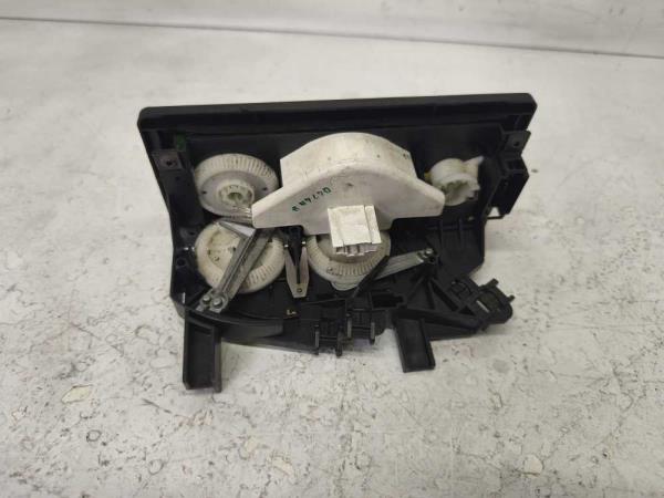 BOUTON CHAUFFAGE VW - Vue 2